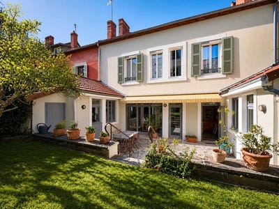 /international/fr/vichy-auvergne-310120006676/