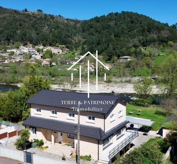 /international/fr/lalevade-d-ardeche-rhone-310107254168/