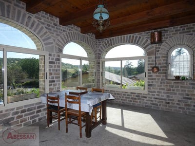/international/fr/cordes-sur-ciel-midi-pyrenees-310105925238/