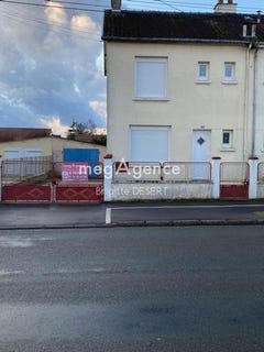 /international/fr/saint-cosme-en-vairais-pays-de-la-loire-120097720174/