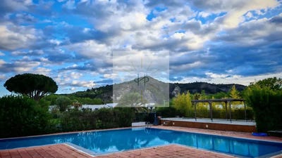 /international/fr/ruoms-rhone-310099357883/
