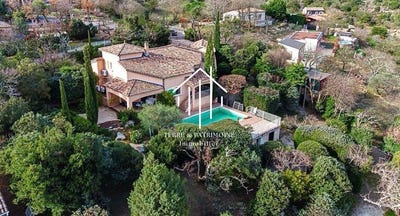 /international/fr/ruoms-rhone-310106506692/