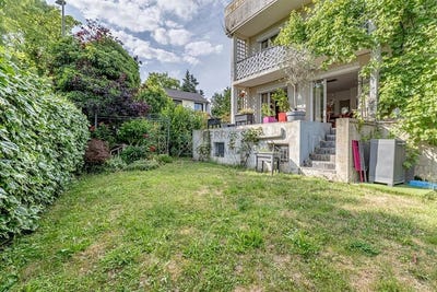 /international/fr/suresnes-ile-de-france-310100859820/