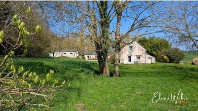 /international/fr/jarze-villages-pays-de-la-loire-120098605785/