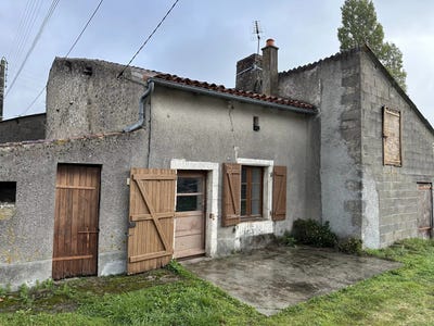 /international/fr/saint-maurice-la-clouere-charente-310105351752/