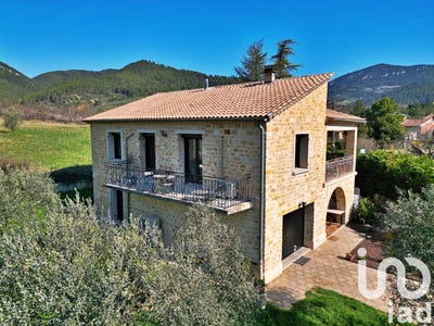 /international/fr/pierrelongue-rhone-310101082378/