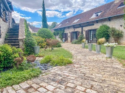 /international/fr/souppes-sur-loing-ile-de-france-310108189275/