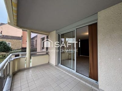 /international/fr/lons-le-saunier-franche-comte-310104985797/