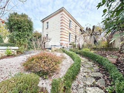 /international/fr/ponce-sur-le-loir-pays-de-la-loire-310106521100/