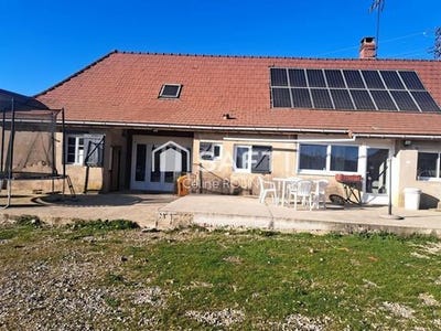 /international/fr/montret-burgundy-310106548438/