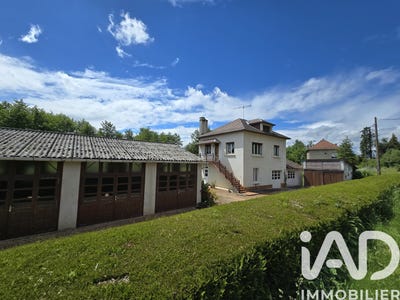 /international/fr/le-mayet-de-montagne-auvergne-310106394267/