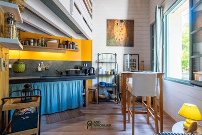/international/fr/uzes-languedoc-roussillon-310108524590/
