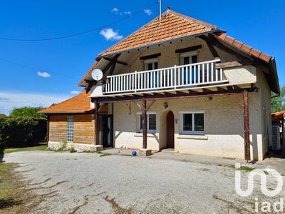 /international/fr/cosnac-limousin-310102240292/