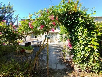 /international/fr/thors-charente-310106198637/