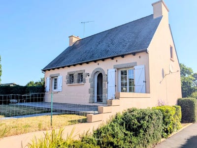 /international/fr/plourhan-brittany-310109867425/