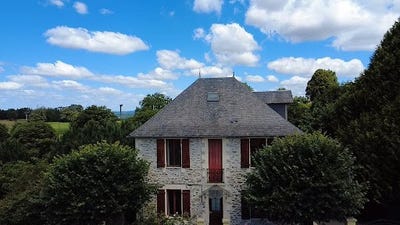 /international/fr/arnac-pompadour-limousin-310100854316/