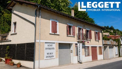 /international/fr/aubeterre-sur-dronne-charente-310107521951/