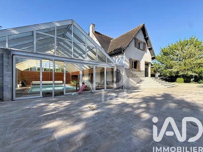 /international/fr/brienon-sur-armancon-burgundy-310107756401/