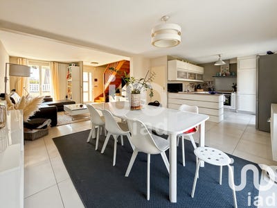 /international/fr/pontault-combault-ile-de-france-310100432009/