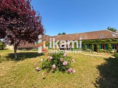 /international/fr/saint-maurice-aux-riches-hommes-burgundy-310102395775/