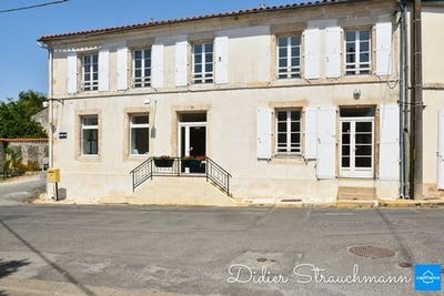 /international/fr/ardillieres-charente-310101376693/