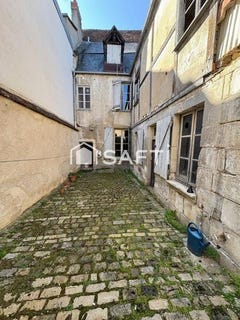/international/fr/bourges-centre-val-de-loire-310102536402/