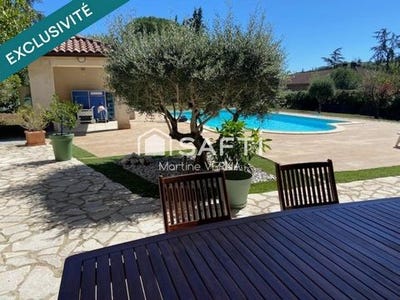 /international/fr/castres-midi-pyrenees-310107863666/