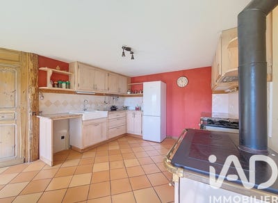 /international/fr/saint-alban-sur-limagnole-languedoc-roussillon-310108758132/