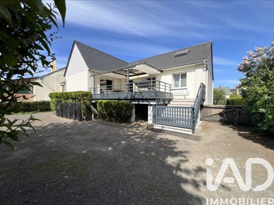 /international/fr/mezangers-pays-de-la-loire-310107674848/