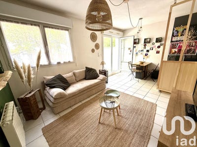 /international/fr/buxerolles-charente-310101156556/