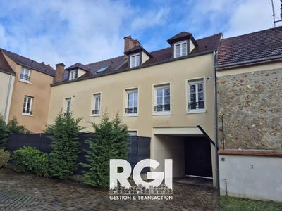 /international/fr/jouars-pontchartrain-ile-de-france-310108971912/