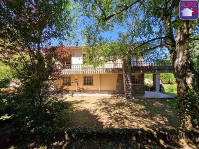 /international/fr/tarascon-sur-ariege-midi-pyrenees-310101229413/