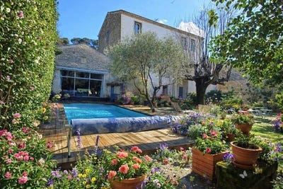 /international/fr/sommieres-languedoc-roussillon-310107907704/