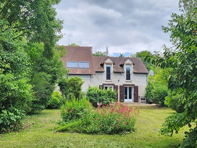 /international/fr/gallardon-centre-val-de-loire-120090987308/