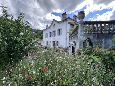 /international/fr/loures-barousse-midi-pyrenees-310101486433/?lang=pt