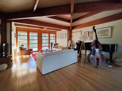 /international/fr/cabanac-et-villagrains-aquitaine-310103619114/