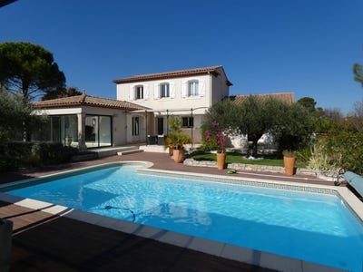 /international/fr/boisset-et-gaujac-languedoc-roussillon-310102933942/