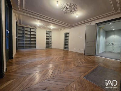 /international/fr/paris-ile-de-france-310105235243/