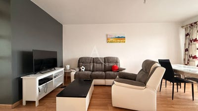/international/fr/la-roche-sur-yon-pays-de-la-loire-310104890337/