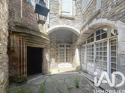 /international/fr/saint-pons-de-thomieres-languedoc-roussillon-310108757471/