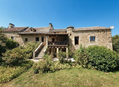 /international/fr/caylus-midi-pyrenees-310108526654/
