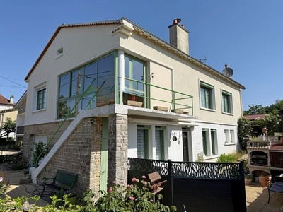 /international/fr/civray-charente-310109130892/?lang=zh-tw