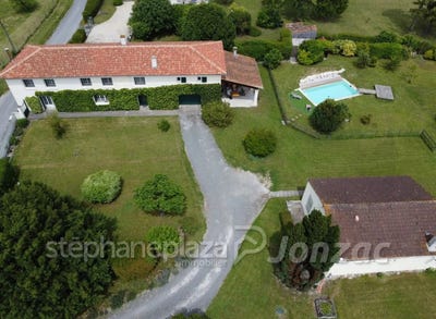 /international/fr/cognac-charente-310098974301/