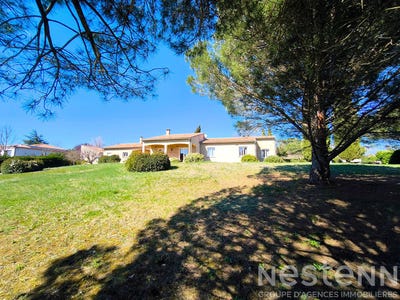 /international/fr/cailhau-languedoc-roussillon-310107269857/