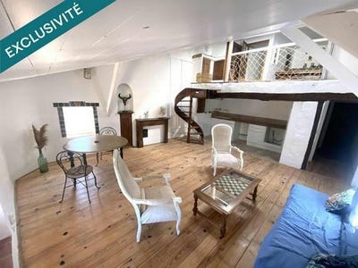 /international/fr/cotignac-provence-alpes-cote-d-azur-310100877987/