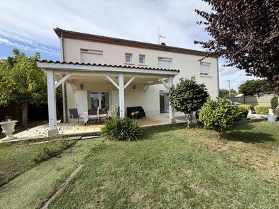 /international/fr/le-passage-aquitaine-310110263093/