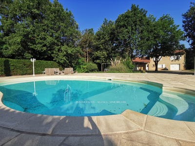 /international/fr/chatuzange-le-goubet-rhone-310100903463/