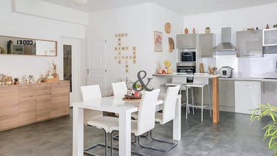 /international/fr/la-chaussee-saint-victor-centre-val-de-loire-310108704105/