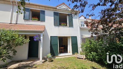 /international/fr/mery-sur-oise-ile-de-france-310100181207/
