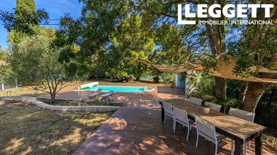 /international/fr/villemoustaussou-languedoc-roussillon-310102483733/